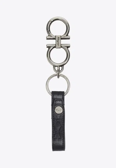 Ferragamo Gancini Keychain With Hammered Leather Strap In Black
