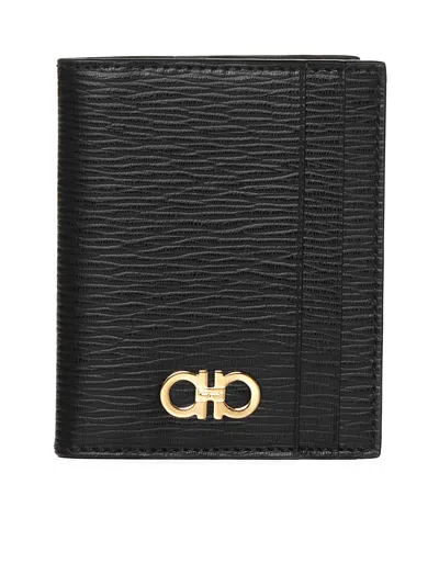 Ferragamo Gancini Leather Bifold Wallet <br/> In Black