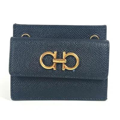 Pre-owned Ferragamo Gancini Leather Business Card Case () In Black