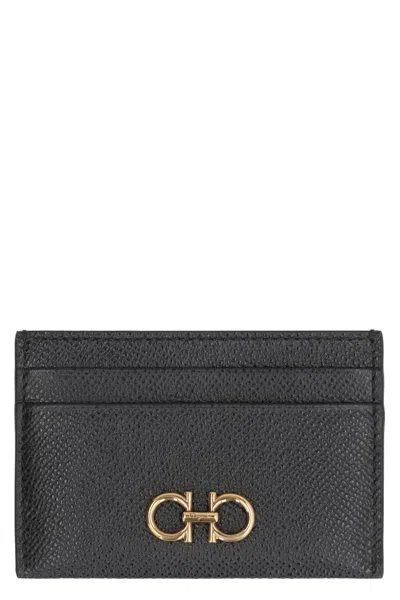 Ferragamo Gancini Leather Card Holder In Black