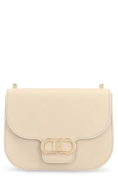 FERRAGAMO FERRAGAMO GANCINI LEATHER CROSSBODY BAG