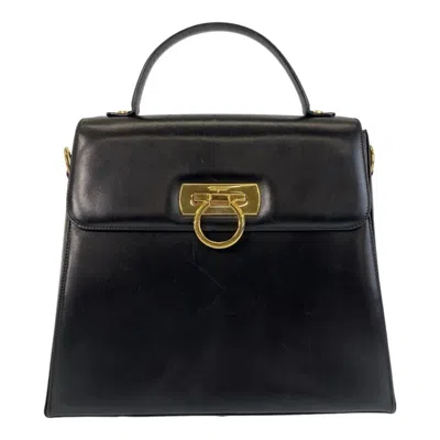 Pre-owned Ferragamo Gancini Leather Handbag () In Black
