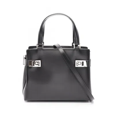 Pre-owned Ferragamo Gancini Leather Handbag () In Black