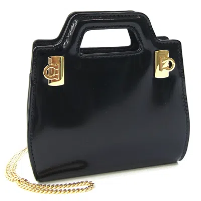 Pre-owned Ferragamo Gancini Leather Handbag () In Black