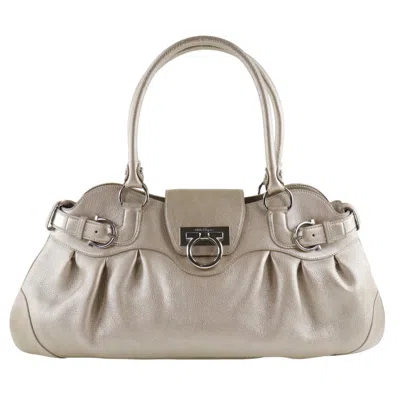 Pre-owned Ferragamo Gancini Leather Handbag () In Gold