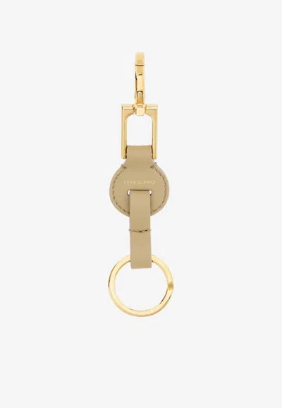 Ferragamo Gancini Leather Key Holder In Neutral
