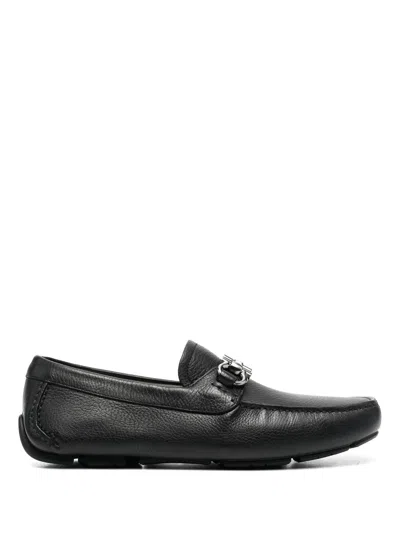Ferragamo Gancini Leather Loafers In Black