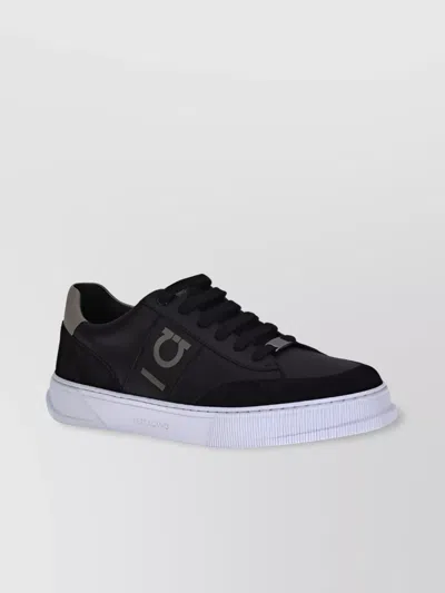 Ferragamo Gancini Leather Low-top Sneakers In Black