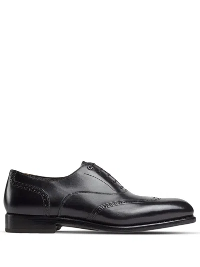 Ferragamo Gancini Leather Oxford Shoes In Black