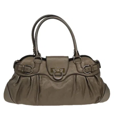 Pre-owned Ferragamo Gancini Leather Shopper Bag () In Silver