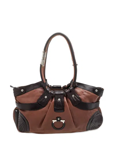 Pre-owned Ferragamo Gancini Leather Shoulder Bag In Brown