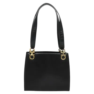 Pre-owned Ferragamo Gancini Leather Shoulder Bag ()