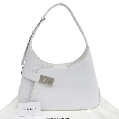 Pre-owned Ferragamo Gancini Leather Shoulder Bag ()