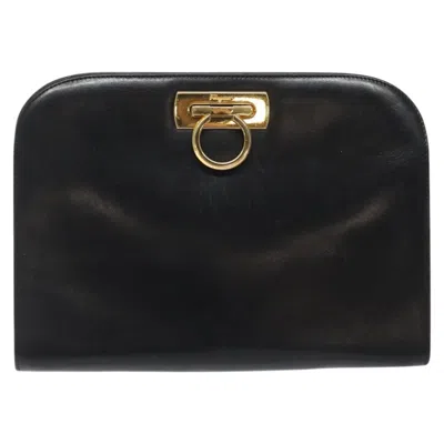 Pre-owned Ferragamo Gancini Leather Shoulder Bag () In Black