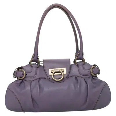 Pre-owned Ferragamo Gancini Leather Shoulder Bag ()