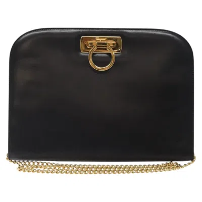 Pre-owned Ferragamo Gancini Leather Shoulder Bag ()