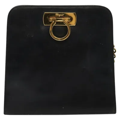 Pre-owned Ferragamo Gancini Leather Shoulder Bag ()