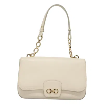 Pre-owned Ferragamo Gancini Leather Shoulder Bag ()