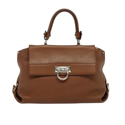 Pre-owned Ferragamo Gancini Leather Shoulder Bag () In Brown