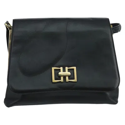 Pre-owned Ferragamo Gancini Leather Shoulder Bag () In Black