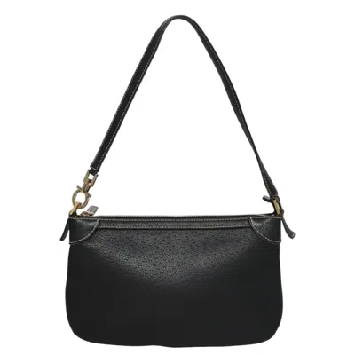 Pre-owned Ferragamo Gancini Leather Shoulder Bag () In Black