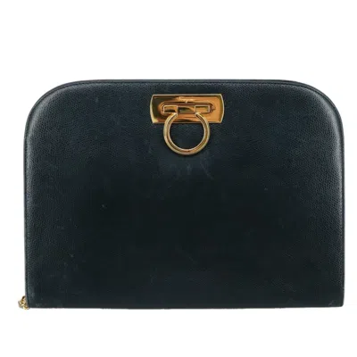 Pre-owned Ferragamo Gancini Leather Shoulder Bag () In Black