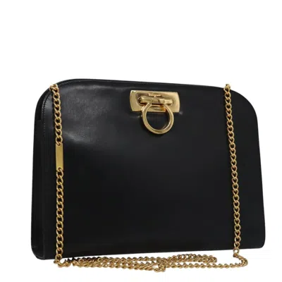 Pre-owned Ferragamo Gancini Leather Shoulder Bag () In Black