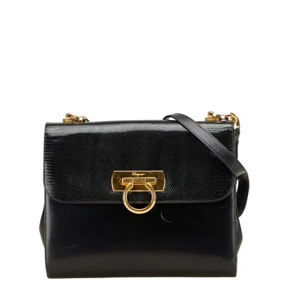 Pre-owned Ferragamo Gancini Leather Shoulder Bag () In Black