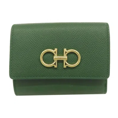Pre-owned Ferragamo Gancini Leather Wallet (bi-fold) () In Green