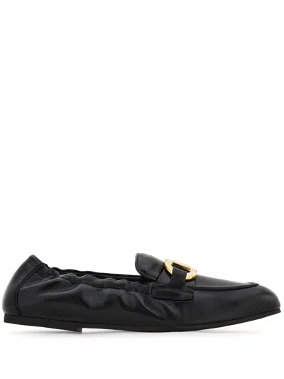 Ferragamo Gancini Loafers In Black