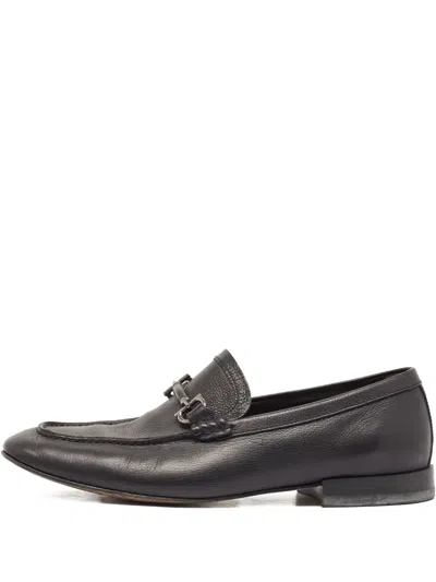 Pre-owned Ferragamo Gancini Loafers In Black