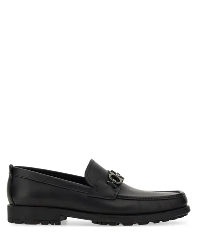 Ferragamo Gancini Loafers In Black