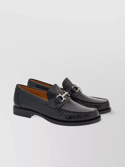Ferragamo Gancini Loafers Metal Hardware In Black