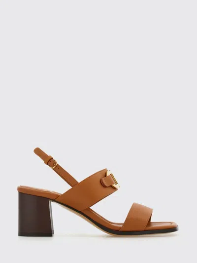 FERRAGAMO FERRAGAMO GANCINI LOGO CALFSKIN SLINGBACK SANDALS WITH A BLOCK HEEL,I52271032