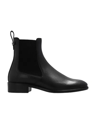 Ferragamo Gancini Logo Chelsea Boots In Black