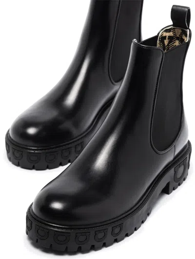 Ferragamo Gancini Logo Detail Chelsea Boots In Black