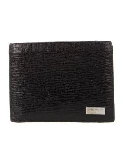 Pre-owned Ferragamo Gancini Logo Leather Bifold Wallet In Black