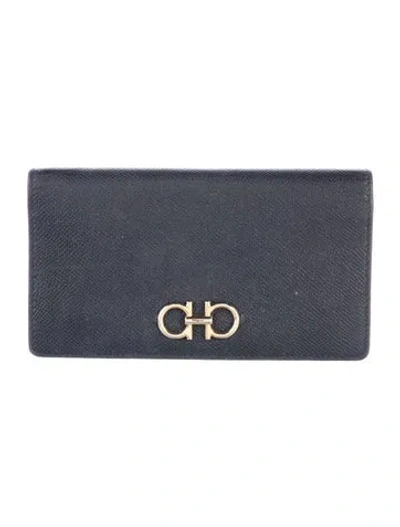 Pre-owned Ferragamo Gancini Logo Leather Bifold Wallet In Black