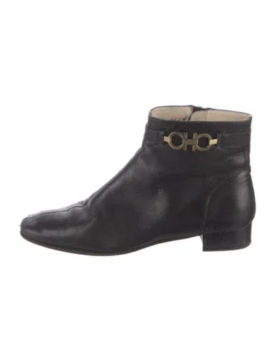 Pre-owned Ferragamo Gancini Logo Leather Boots In Black