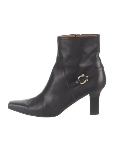 Pre-owned Ferragamo Gancini Logo Leather Boots In Black