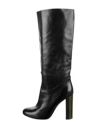 Pre-owned Ferragamo Gancini Logo Leather Boots In Black