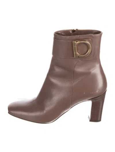 Pre-owned Ferragamo Gancini Logo Leather Boots In Neutrals