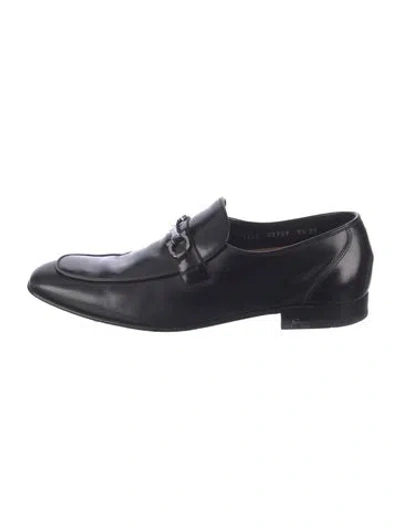 Pre-owned Ferragamo Gancini Logo Leather Dress Loafers In Black