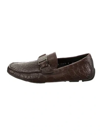 Pre-owned Ferragamo Gancini Logo Leather Drivers In Brown