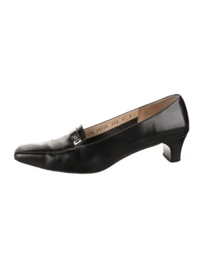 Pre-owned Ferragamo Gancini Logo Leather Loafers In Black