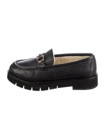 Pre-owned Ferragamo Gancini Logo Leather Loafers In Black