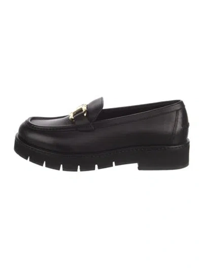 Pre-owned Ferragamo Gancini Logo Leather Loafers In Black