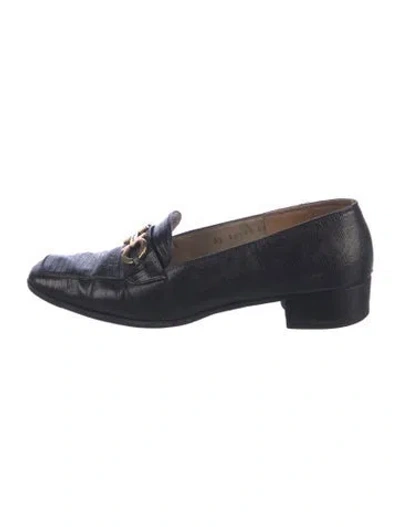Pre-owned Ferragamo Gancini Logo Leather Loafers In Blue