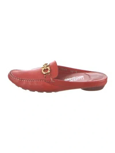 Pre-owned Ferragamo Gancini Logo Leather Mules In Red