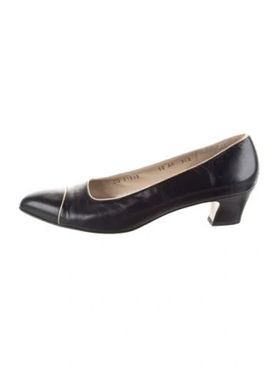 Pre-owned Ferragamo Gancini Logo Leather Pumps In Blue